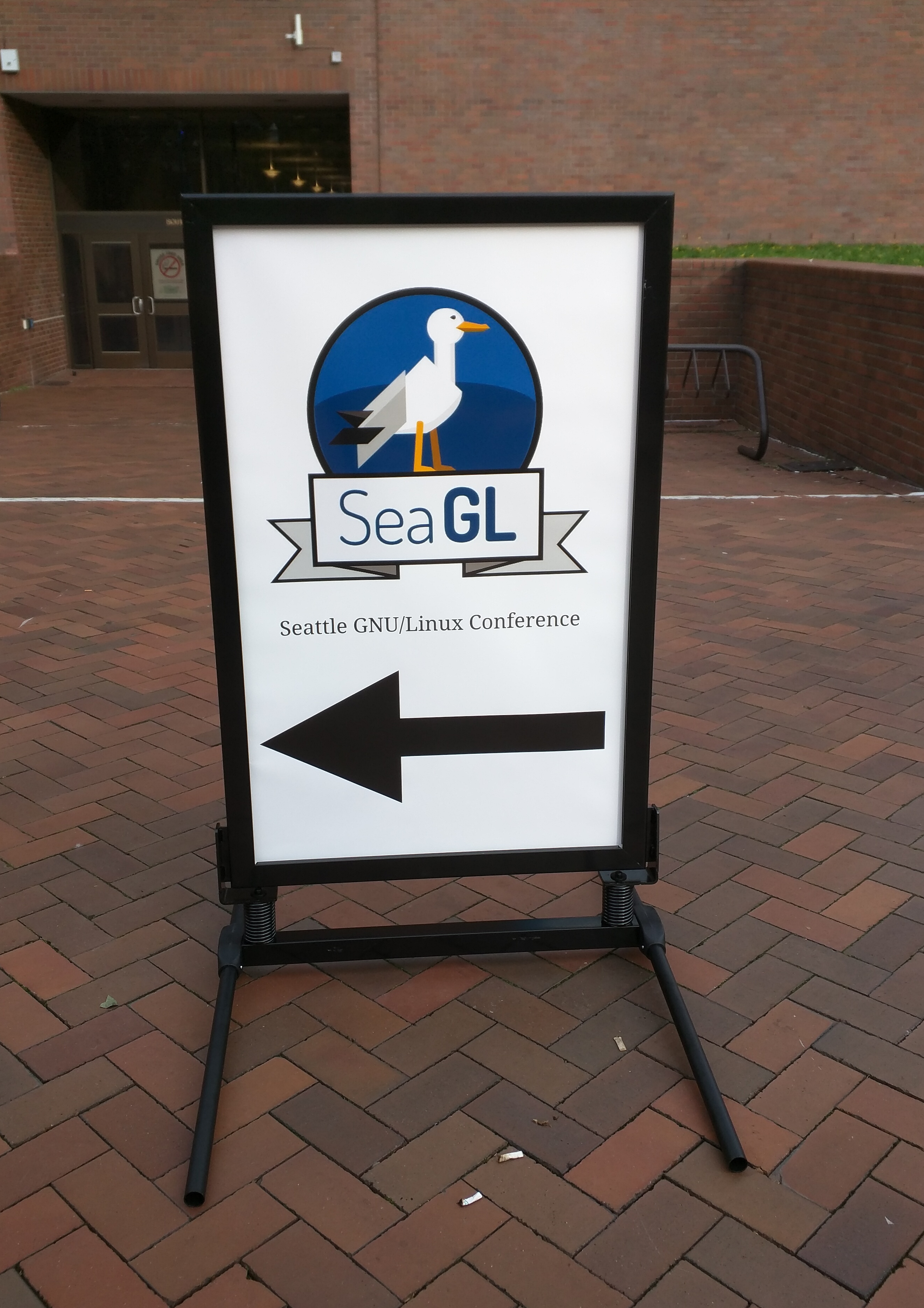 SeaGL sign pointing to the keynotes